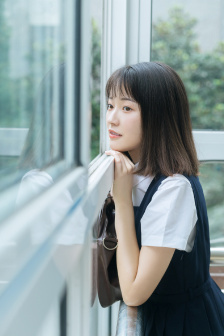 《越南女兵》电影在线观看